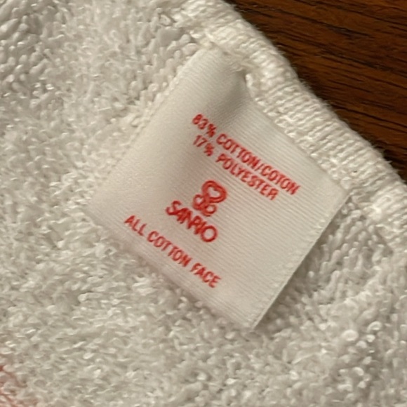 VINTAGE 80S SANRIO HELLO KITTY CHILDREN'S BATH TOWEL - Picture 6 of 9